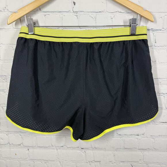 Under Armour Shorts Women Medium Multicolor Run Gym Fly By Perfect Race 2 PC - Picture 3 of 16